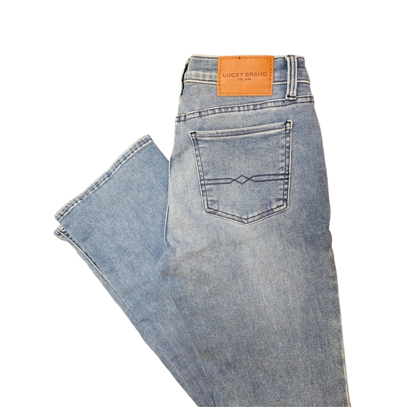 Lucky Brand Sweet Mid Rise Boot Jeans – Size 6/28R – NWT - Picture 3 of 10